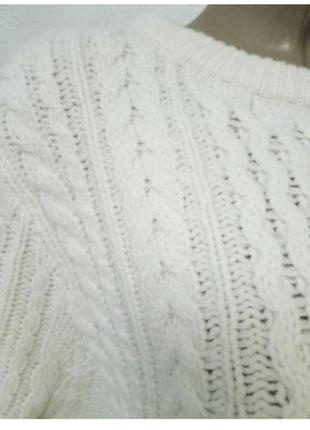 Белый шерстяной свитер косичка4 фото