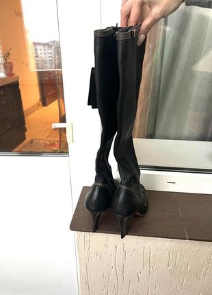 Massimo dutti оригінал чорні шкіряні чоботи черевики ботфорти на грубому каблуку круглий носик високі теплі зимові демисезонні з біркою10 фото
