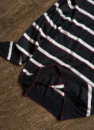 Дуже класний шерстяний светр.  оригінал3 фото