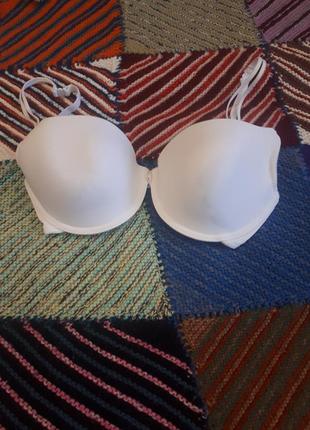 Бюстгалтер