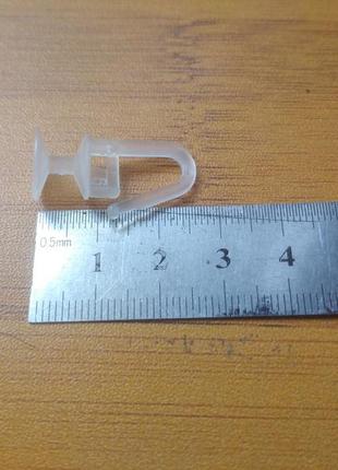 Крючок-грибок потолочный карниз