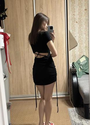 Чорна сукня міні4 фото