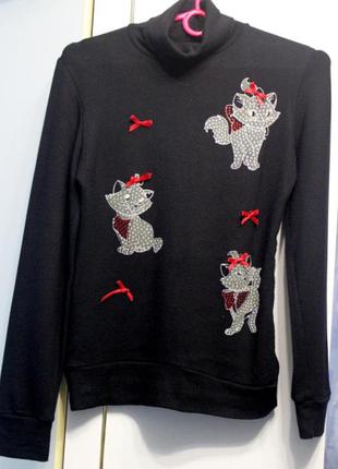 Теплий светр-гольф з щільного м'якого трикотажу