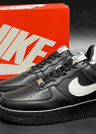 Мужские кроссовки nike air force af 1, черные с белым (10286)