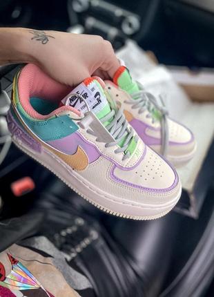 Крутые яркие женские кроссовки nike air force6 фото