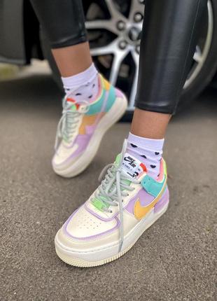 Крутые яркие женские кроссовки nike air force10 фото