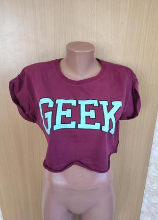 Стильный кроп топ geek от  topshop