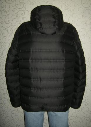 Фірмовий чоловічий чорний зимовий теплий пуховик із капюшоном3 фото