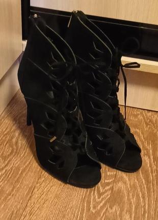 Хілси heels