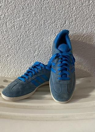 Кеди adidas