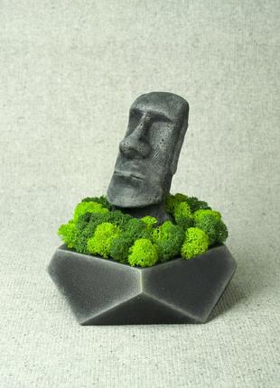 Декор на подарунок, кашпо статуетка  моаі з бетону та стабілізованного моху5 фото