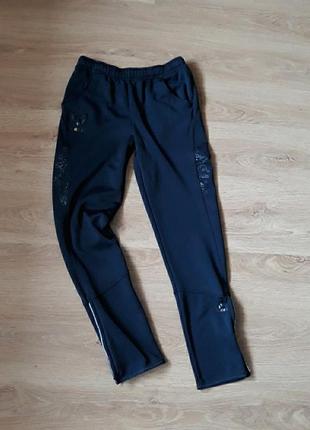 Adidas. штани