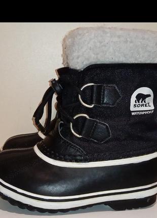 Брендові дуже теплі зимові чобітки з валянком sorel.2 фото