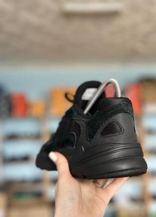 Чоловічі кросівки Naruto adidas yung 1 оригінал нові3 фото