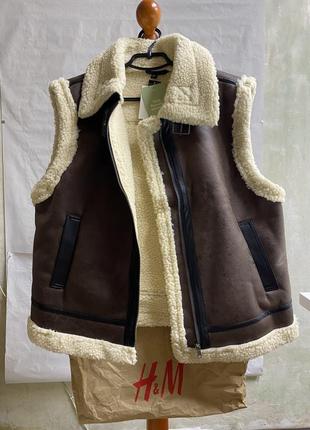Жилетка h&m