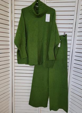 Шикарный костюм итальялия- зеленый9 фото
