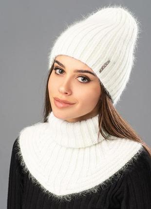 Тепла жіноча шапка з вовною ангори, подвійна вязка