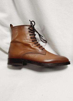 Батильоны сапоги bata