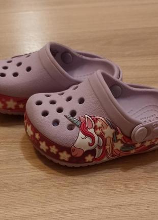 Тапочки детские crocs