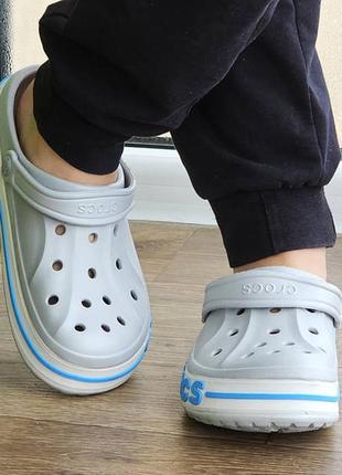 Кроксы серые тапочки croc$ шлёпанцы мужские3 фото