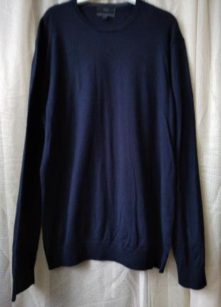 Базовий чоловічий светр з вовни меріноса