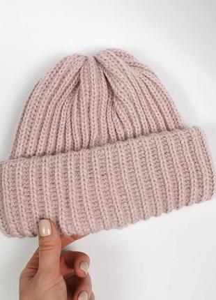 Шапка зимова жіноча такорі рожева пудра шапочка в'язана тепла