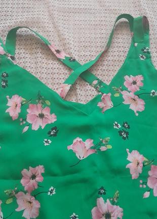 Яркая зеленая блуза майка в цветы f&amp;f9 фото