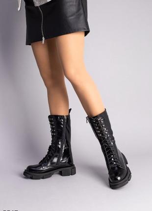 Ботинки женские зимние кожаные лаковые высокие шнуровка сапоги8 фото