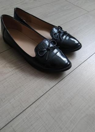 Лофери туфлі балетки чорні