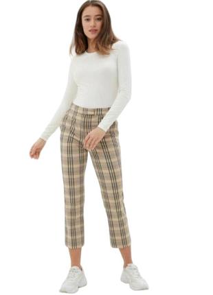 Супермодные брюки в клетку mango 34/xs