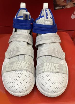 Мужские баскетбольные кроссовки nike lebron solider 11 ultramarine 897646-1013 фото