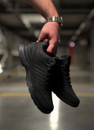 Зимние кроссовки adidas5 фото