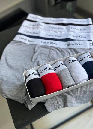 Набір чоловічих трусів боксерів calvin klein 5 штуки в подарунковому пакованні келвін-кляїн різні кольори