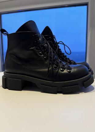 Жіночі шкіряни демісезонні черевики teshoes