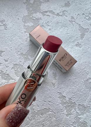 Цветной бальзам для губ coloured balm kiko milano (06 blackberry)