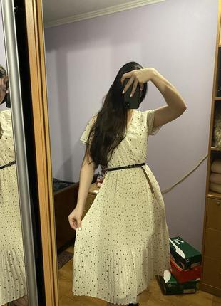 Приталена сукня в горошок з шифону4 фото