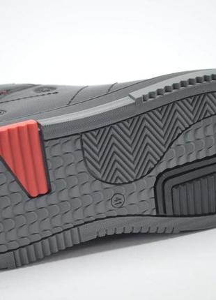 Чоловічі спортивні зимові шкіряні черевики кеди чорні kardinal 105 фото