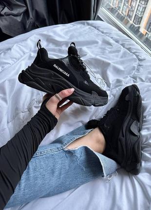 Кроссовки в стиле balenciaga triple s