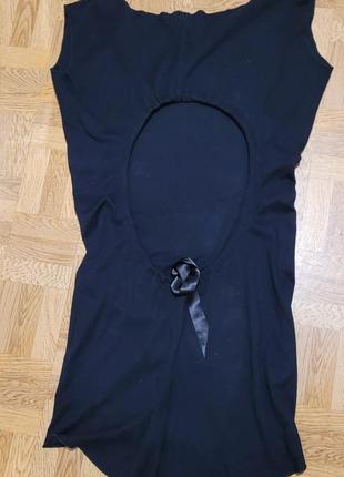Платье с вырезом на спине черное англия7 фото