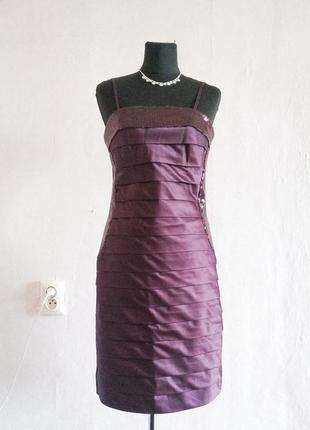 Коктельное платье в прятки фиолетового цвета