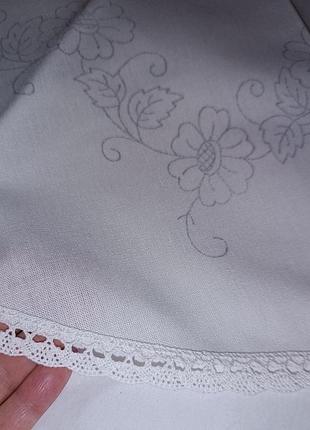 Салфетка или скатерть на стол для вышивки