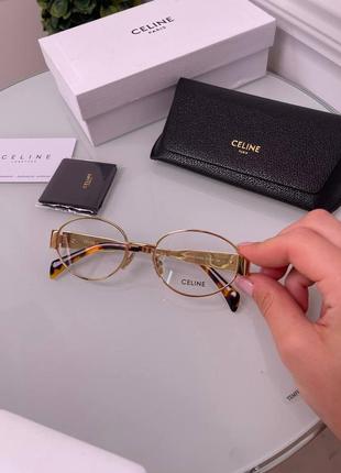 Жіночі окуляри celine