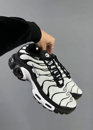 Чоловічі кросівки nike air max plus oreo