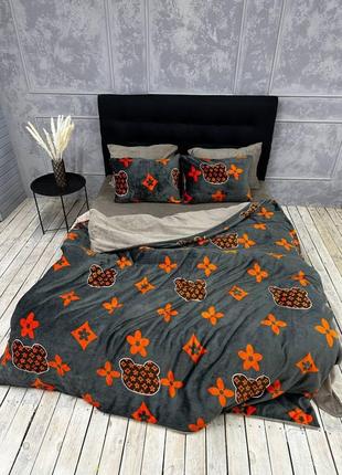 Плюшева постільна білизна. ніжна тепла та приємна на дотик