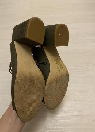 Шикарные босоножки на шнурках/босоножки на толстом каблуке3 фото