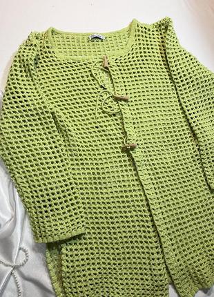 Вʼязана кофтинка