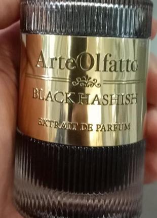 Неповторимый аромат для мужчин и женщин black hashish arteolfatto