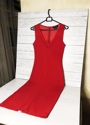 Женские платья rinascimento италия и isabel de pedro испания оригиналы, черное и красное размер xs2 фото