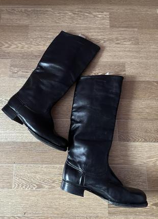 Хромовые сапоги