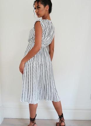 Плісована сукня міді в горошок3 фото